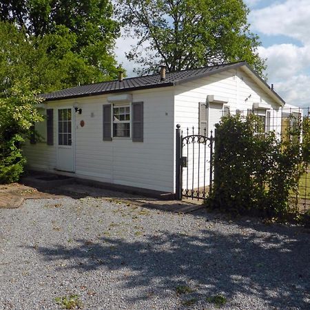 Vakantiehuis Appelvink, Toplocatie In Bosrijke Omgeving 오이스터위지크 외부 사진