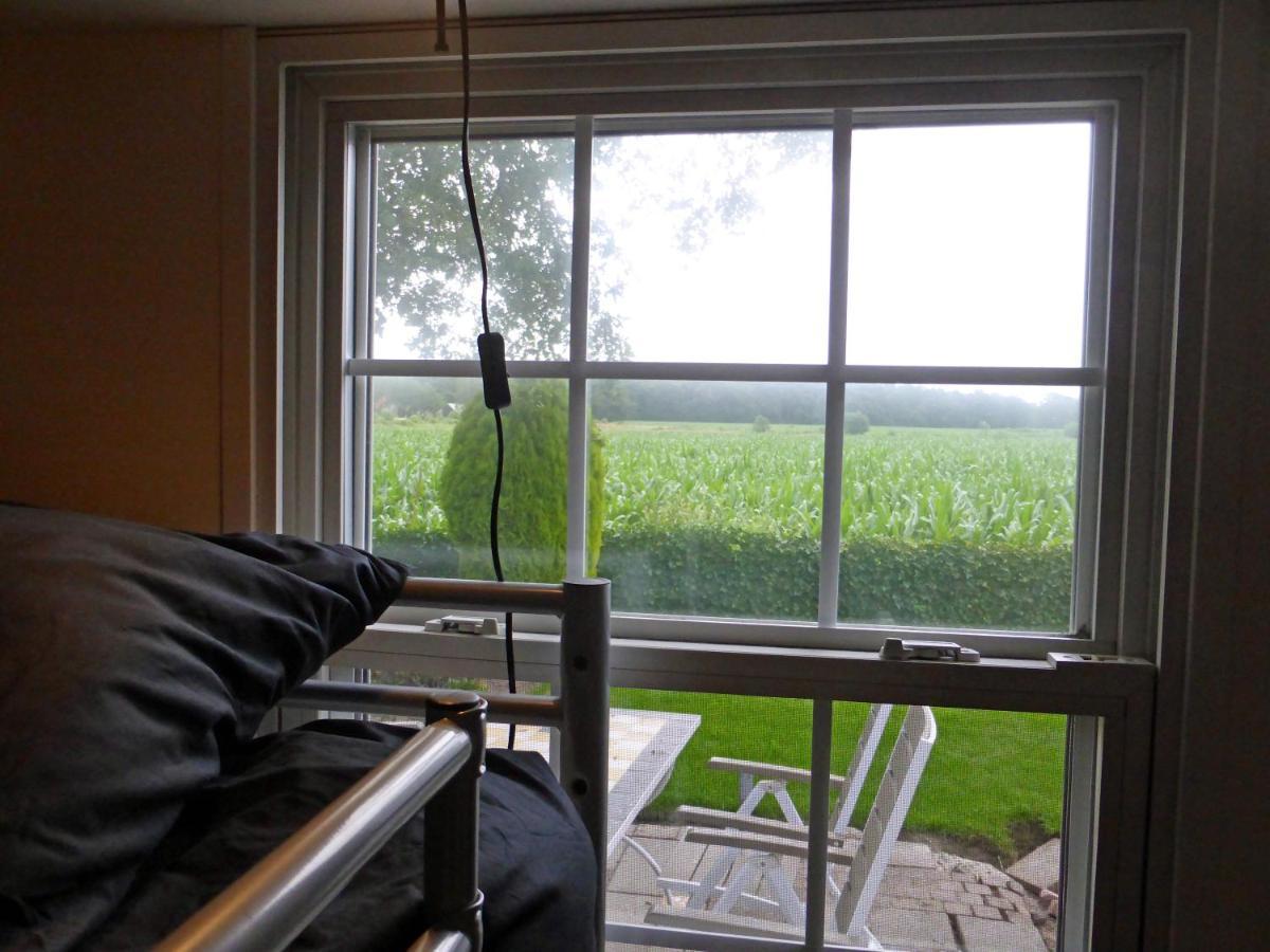 Vakantiehuis Appelvink, Toplocatie In Bosrijke Omgeving 오이스터위지크 외부 사진