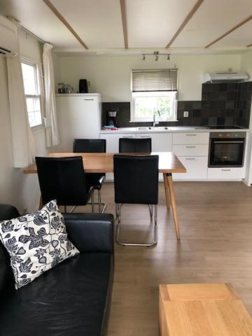 Vakantiehuis Appelvink, Toplocatie In Bosrijke Omgeving 오이스터위지크 외부 사진